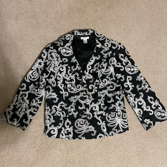 Jackets & Blazers - Harolds Blazer